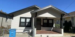 Cute 3 Bedroom 2 Bath house Cute 3 Bedroom 2 Bath house Gallery 1