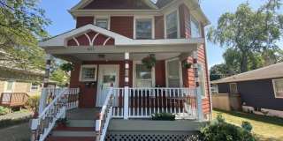 4711 Main Street Gallery 1