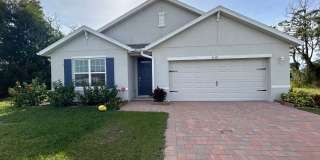 4/2 Newer construction Available June 22nd 4/2 Newer construction Available June 22nd Gallery 1