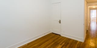 5335-5345 S. Kimbark Ave. Gallery 31