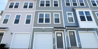 New Construction 2BD, 3BA Raleigh Townhome with Easy Access to Downtown Raleigh and Garner Gallery 1