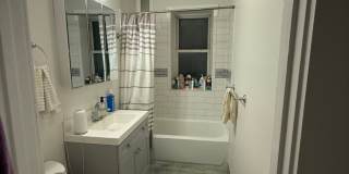 AMAZING 3 bed in Allston..... Gallery 16
