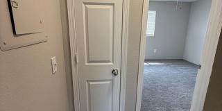 River Walk Apartments Gallery 37