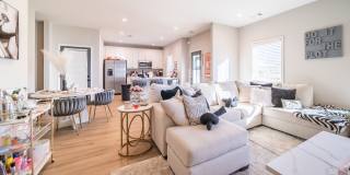 Villa West Gallery 3