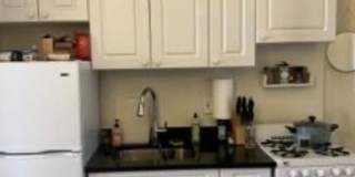 215 Thompson Street 215 Thompson Street Gallery 5