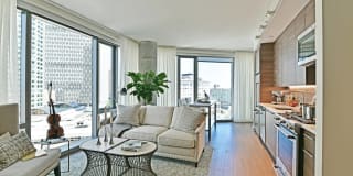 30 Dalton Gallery 11