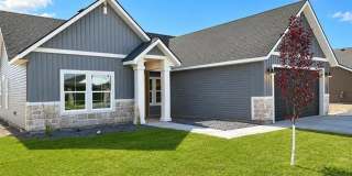 Spacious New Build for Rent! 4 bed/2 bath/ 2 Car Garage Gallery 1