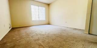 Mira Mesa Two Master Bedroom Upper Level Corner Condo Gallery 17