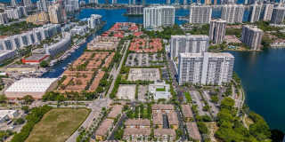 18413 NE 27th Ct Gallery 43