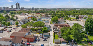 Completely Brand New Restored Historic Townhome near Wells St Corridor. Gallery 44