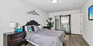 North Hills Apartments Gallery 16