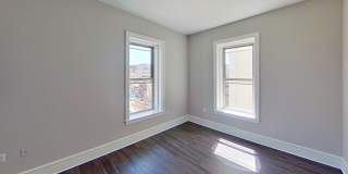 306 W Franklin Gallery 56