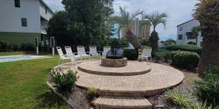 St Thomas Square! Gallery 34