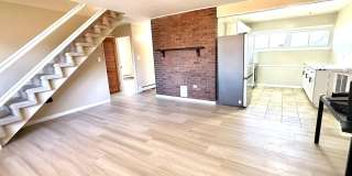289 GOLDENRIDGE Drive Gallery 4
