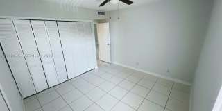8429 Forest Hills Dr Gallery 14