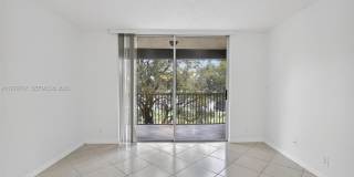 3300 W Rolling Hills Cir Gallery 12