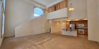 20 SERENE Avenue Gallery 6
