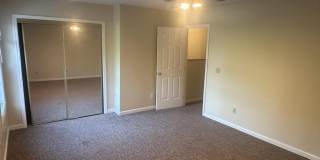 2005 River Ridge Road unit: 3 Gallery 38