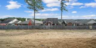 560 Woodland Circle Gallery 40