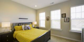 Stunning 4 bed, 4 Bath with Private Rooftop Terrace & Garage Gallery 24