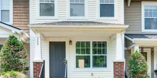 Renovated Townhome in Convenient Nashville Location Gallery 1