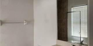 544 SE 7th Street Gallery 9