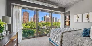 936 South Clark St. Gallery 7