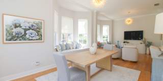 ****DOWNTOWN NAPLES*** SEASONAL***BEAUTIFUL VILLAS NAPOLI****NOW AVAILABLE*** Gallery 8