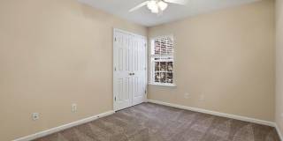 Beautiful  3 bedroom Townhome Living in Apex, NC Gallery 23