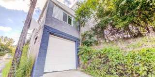 AVAILABLE AUGUST 2026 - Luxury 3 Bedroom Home w/ GARAGE Off-Street Parking! Gallery 19
