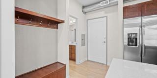 The Maxwell Downtown Des Moines Gallery 33