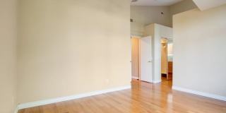 5512 Renaissance Avenue Gallery 30