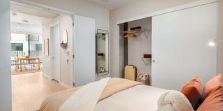 Park East Gallery 16