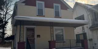 Well-Maintained 3-Bedroom Single-Family Home – $1,450 Rent | Cleveland Gallery 1