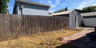 Available now! 2bed/1.25bath Close to Downtown Lodi Gallery 25