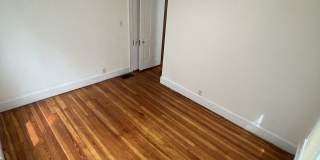 537 E 11th Street Gallery 11