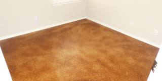 PRICE DROP !! Gallery 30