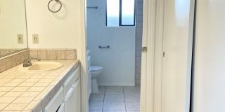 Single Level with Nature Reserve Views! Single Level with Nature Reserve Views! Gallery 16