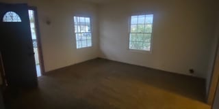 Henderson - 2 Bedroom - Water Street Location! Gallery 4