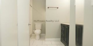 916 East 25th Avenue Gallery 26