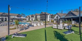 Portier at Midtown Gallery 38