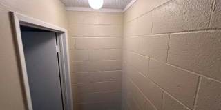 Spacious 3 bedroom 2.5 bath Condo for rent in Woodland Hills! Gallery 49