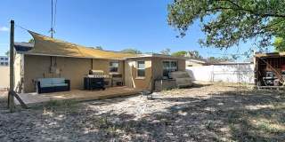 5913 Appletree Road Gallery 39
