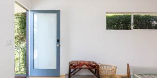 Silver Lake Mid-Century Style Home - 2b1b - Private Yard - Garage Gallery 3