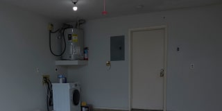 Adorable 2 bedroom townhome style Condo Gallery 26
