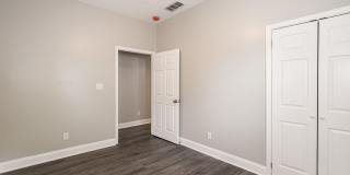 Charming 4 Bedroom For Rent. Gallery 22