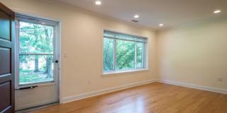 595 VFW Pkwy. Gallery 3