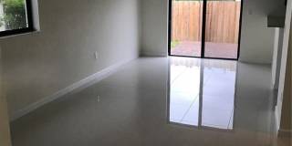 8806 Northwest 103rd Avenue Gallery 21