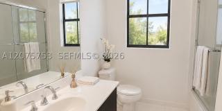 6989 NW 104th Ct Gallery 32