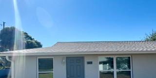 2/1 Close to Downtown New Port Richey Gallery 1